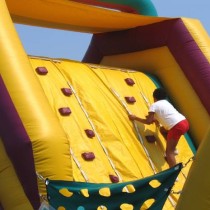 Your Next Corporate Party Needs An Obstacle Course