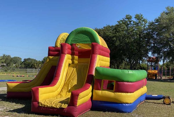 Rent the Inflatable Adrenaline Maze